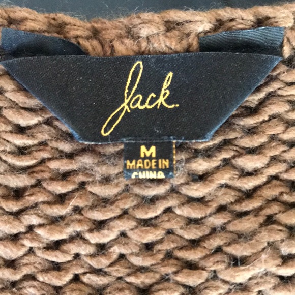 Faux fur vest - Picture 2 of 3